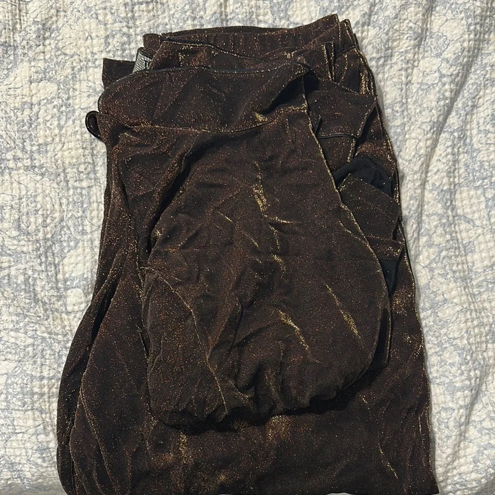 Victoria’s Secret Shimmering Brown Satin Pajama Set - Picture 4 of 4